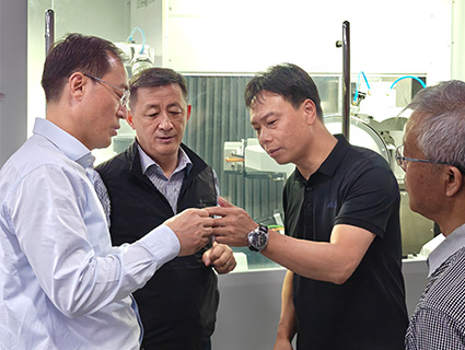 产业协同 深化合作丨新工集团到访威泽智能